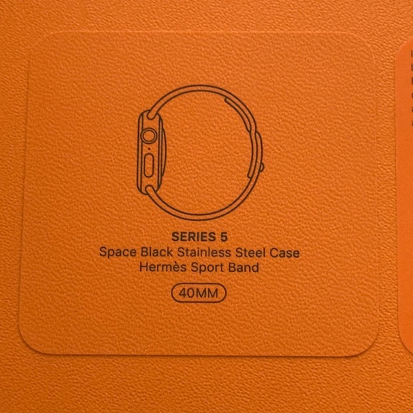 Hermes Noir Limited Edition Series 5 Apple Watch 40MM 650.00 $ - Picture 4 of 6